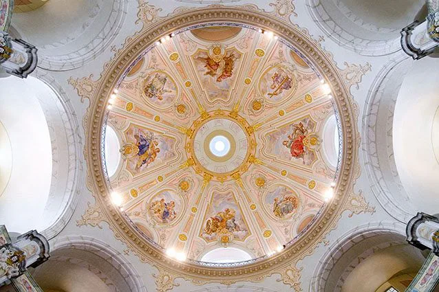 Tranh Dán Trần